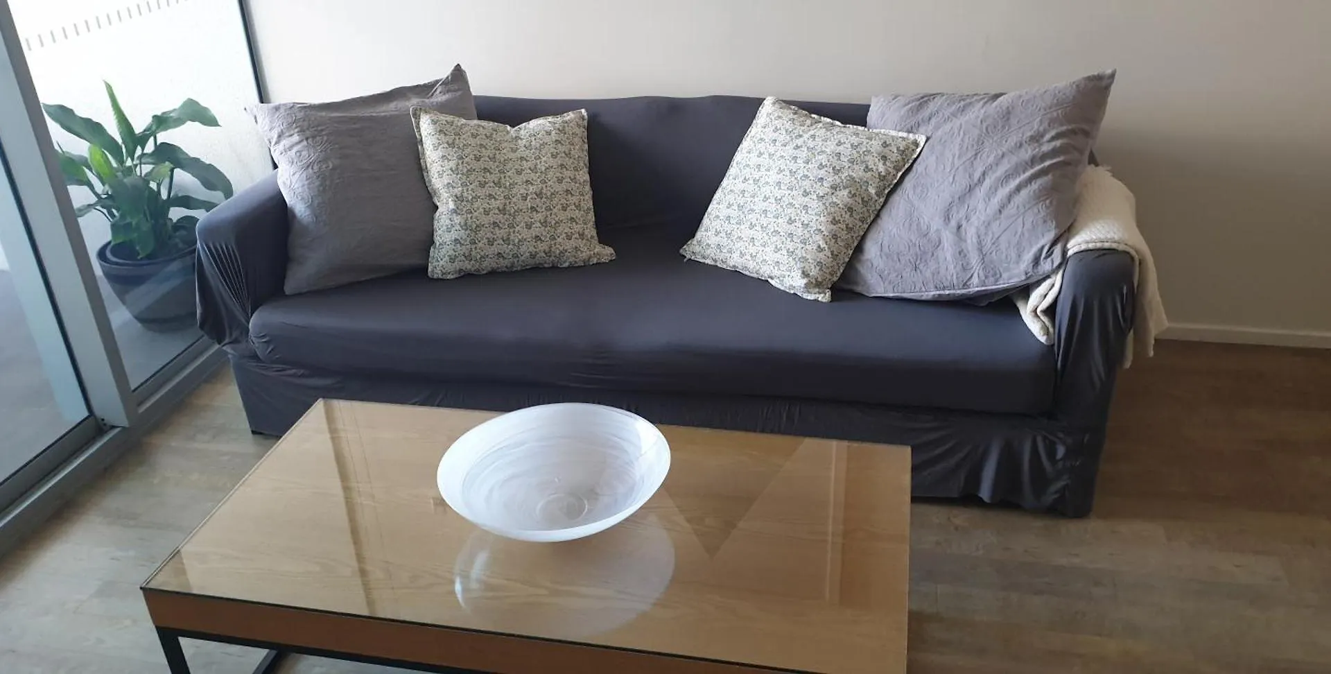 City Oasis Room & Parking Brisbane Homestay